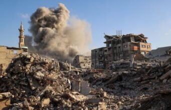 O cessar-fogo mediado pelos EUA parece ter sobrevivido ao seu primeiro grande teste, já que Israel e o Hamas confirmaram a sua vontade de negociar.