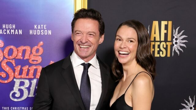 Hugh-Jackman-and-Sutton-Foster.jpg