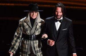 Keanu Reeves presta homenagem a Diane Keaton