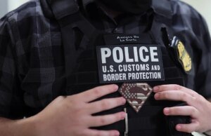 Tubarões pedem desculpas pela mensagem pró-ICE