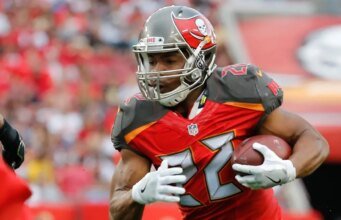 Ex-astro dos Bucs, Doug Martin morre aos 36 anos
