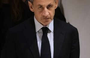 O ex-presidente francês Sarkozy começará a cumprir pena de cinco anos de prisão na terça-feira