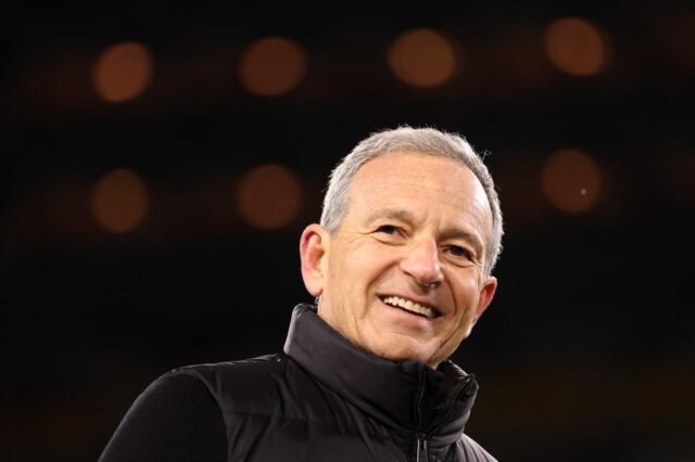Bob-Iger-Green-Bay.jpg