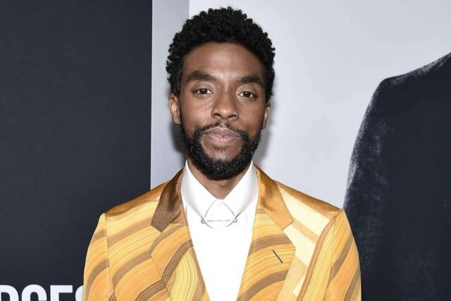 Chadwick-Boseman-111225-8c7eab3bc56545ddb2838baf2cc81a23.jpg