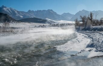 Alertas de clima de inverno prevêem 18 polegadas de neve em 4 estados