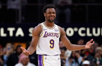 Austin Reaves tem uma mensagem para LeBron James após a estreia de Brony James no Lakers