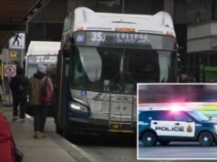 Homem canadense perde o ônibus, mas para milagrosamente em todas as paradas, forçando os passageiros a pagar as passagens