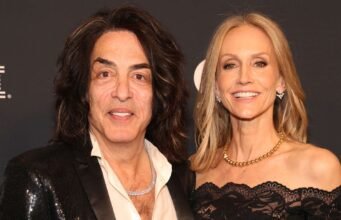 Paul Stanley comemora seu 20º aniversário de casamento com sua esposa Erin