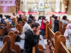 Menos da metade dos americanos dizem que a fé é importante na vida cotidiana, mostra pesquisa