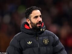 Ruben Amorim revela porque finalmente mudou a formação do Man United – e brinca que pode aproveitar o Boxing Day sem ter que falar sobre ‘folha limpa, zagueiro ou Kobbie Mainoo’