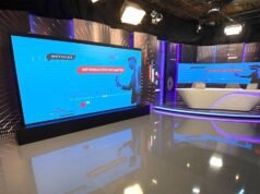 Acompanhei a edição central do Noticiero 7 ao vivo
