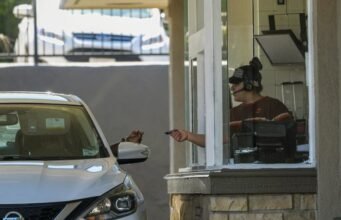 Lista: Véspera de Ano Novo, quais restaurantes estão abertos durante o dia?