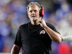 Michigan New HC Kyle Whittingham falou com a primeira mensagem