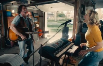 Produtor musical de “Song Sung Blue” no filme tributo a Neil Diamond