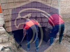 Equipes da Alerta Banda trabalharam para desobstruir o bueiro da Rua 9 De Julio