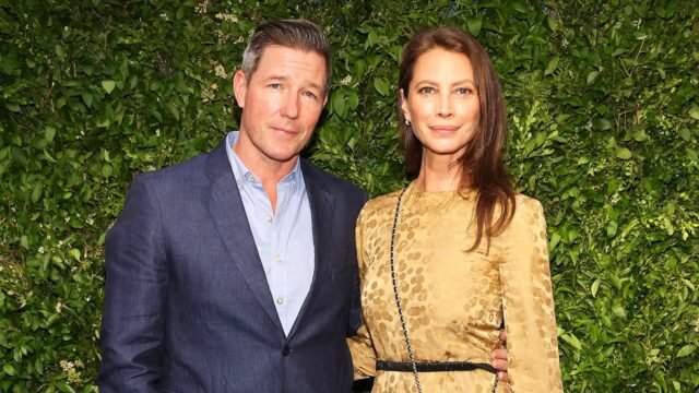 ed-burns-christy-turlington-marriage-story.jpg