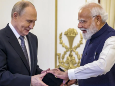 Ex-funcionário do Pentágono: a visita de Putin à Índia é o resultado da incompetência de Trump