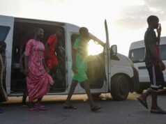 130 crianças e funcionários sequestrados em uma escola nigeriana no mês passado foram libertados ‘bem a tempo para o Natal’ | Notícias do mundo