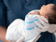 Comitê do CDC retira recomendação de vacina contra hepatite B para todos os recém-nascidos