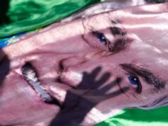 Juiz brasileiro coloca condenados por tentativa de golpe em prisão domiciliar após ex-comandante de polícia escapar