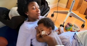 Um bebê de Portland ainda luta contra o botulismo infantil depois de beber fórmula contaminada