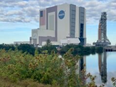 NASA coloca foguete Artemis 2 na plataforma de lançamento antes do lançamento histórico à Lua