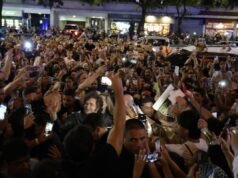 Javier Mili chega a Mar del Plata e elogia a militância política El Intransigente