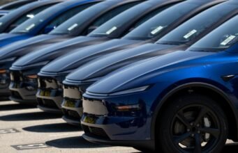 Tesla parou de vender FSD como um pacote independente e mudou apenas para assinatura