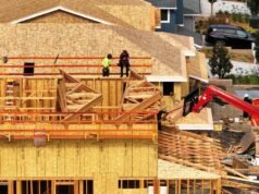 Os custos de habitação estão paralisando muitos americanos. Veja como os dois lados propõem consertar isso