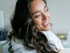 O shampoo espessante da Viviscal deixa o cabelo mais cheio após um uso