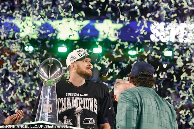 106279935-15548149-image-a-43_1770767681490.jpg