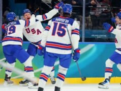 Hóquei masculino americano domina a Letônia na estreia olímpica