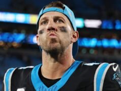 O long snapper JJ Jansen retorna para a 18ª temporada com os Panthers