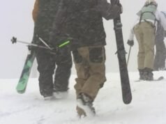 Os líderes do Oregon enfrentam resistência de defensores de atividades ao ar livre contra mudanças de responsabilidade para áreas de esqui e recreação