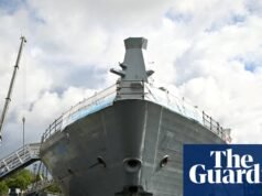 Chefe da BAE Systems insta ministros a publicar plano de gastos militares adiado | política de defesa