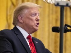 Trump afirma que o défice comercial dos EUA foi reduzido em 78 por cento devido às tarifas