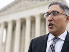 As pequenas empresas que desafiaram as tarifas de Trump estão começando a pagar