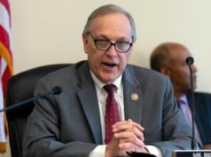 Chances de Andy Biggs de derrotar Katie Hobbs para governador do Arizona: pesquisa