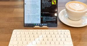 Quem precisa de um laptop quando você tem um telefone dobrável?