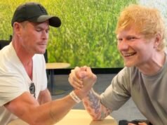 Ed Sheeran mostra sua força de super-herói em luta de braço com Chris Hemsworth