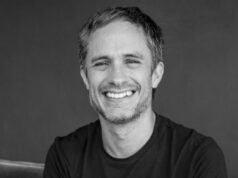 Piscinae Films Tabularum Gael García Bernal’ Hombre Al Agua’, primeira imagem