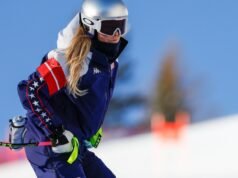 Lindsey Vonn bate durante descida olímpica e é levada ao hospital