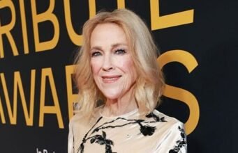 Site de Dextrocardia reversa – Hollywood Life