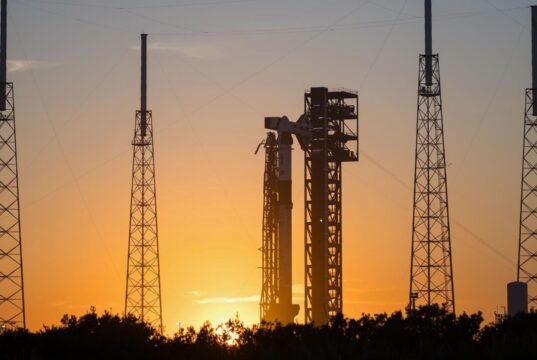 Veja a SpaceX lançar a missão de astronauta Crew-12 para a Estação Espacial Internacional no início de 13 de fevereiro