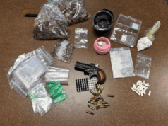 Um suposto traficante de drogas foi preso em um ponto de ônibus no sudeste de Portland