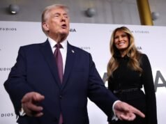 Trump se gaba do sucesso de Melania no cinema