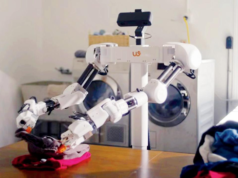 O robô dobrável para lavanderia Issac 0 estreia nos lares dos EUA e promete dobrar em 30 a 90 minutos