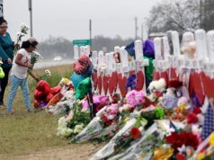 As igrejas precisam de segurança à medida que a violência sectária se espalha na América