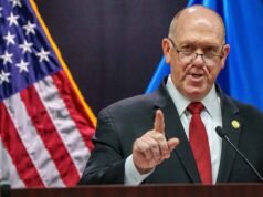 Representante de Trump anuncia fim da operação anti-imigrante em Minneapolis