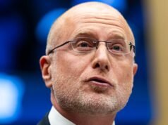 Presidente da FCC: Colbert vê ‘os holofotes desaparecendo’